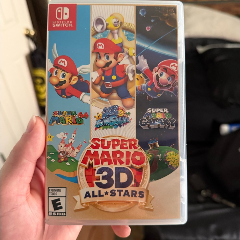 Nintendo Super Mario 3D All-Stars Game - Red and Blue